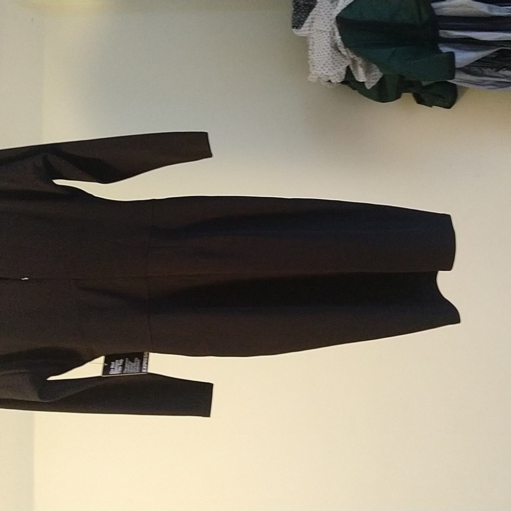 Black dress from express - Picture 7 of 10
